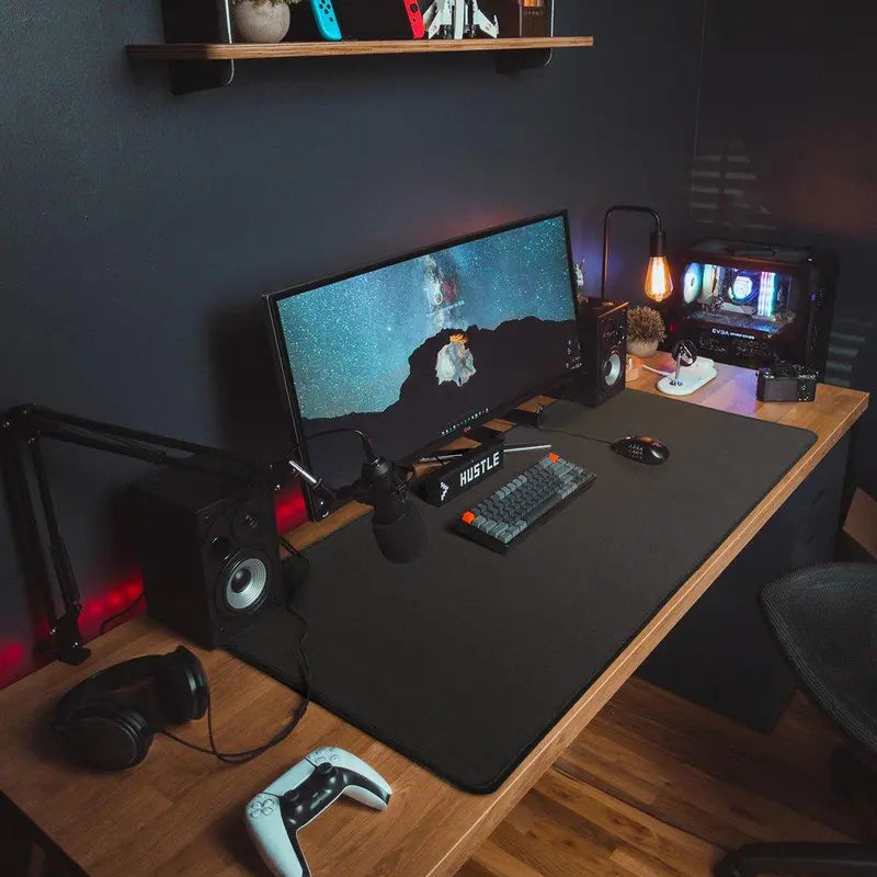 Large Gaming Mouse Pad, Large Extension with Stitched Edges, Premium Textured Waterproof with Non-Slip Rubber Bottom, Suitable for Gamers Desktop Accessories Home Office